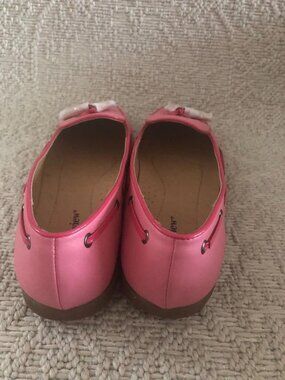 Comfortview Shoes - Women's flat shoes size 8.5 Both for the price of one